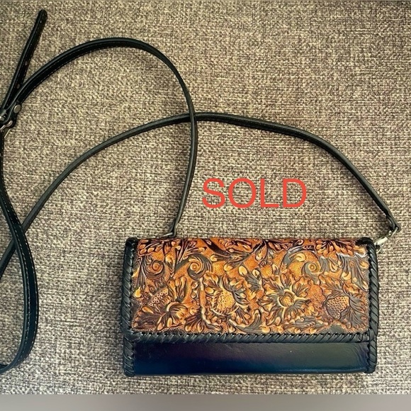 Handbags - Hand Tooled Artisan Made Black and Tan Leather Crossbody or Clutch NWOT